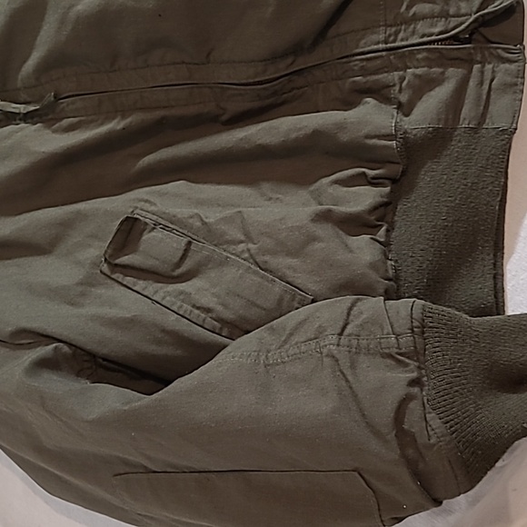 US Military Cold Weather Jacket - Picture 3 of 8